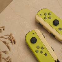 Joy-Con - matcha macarons