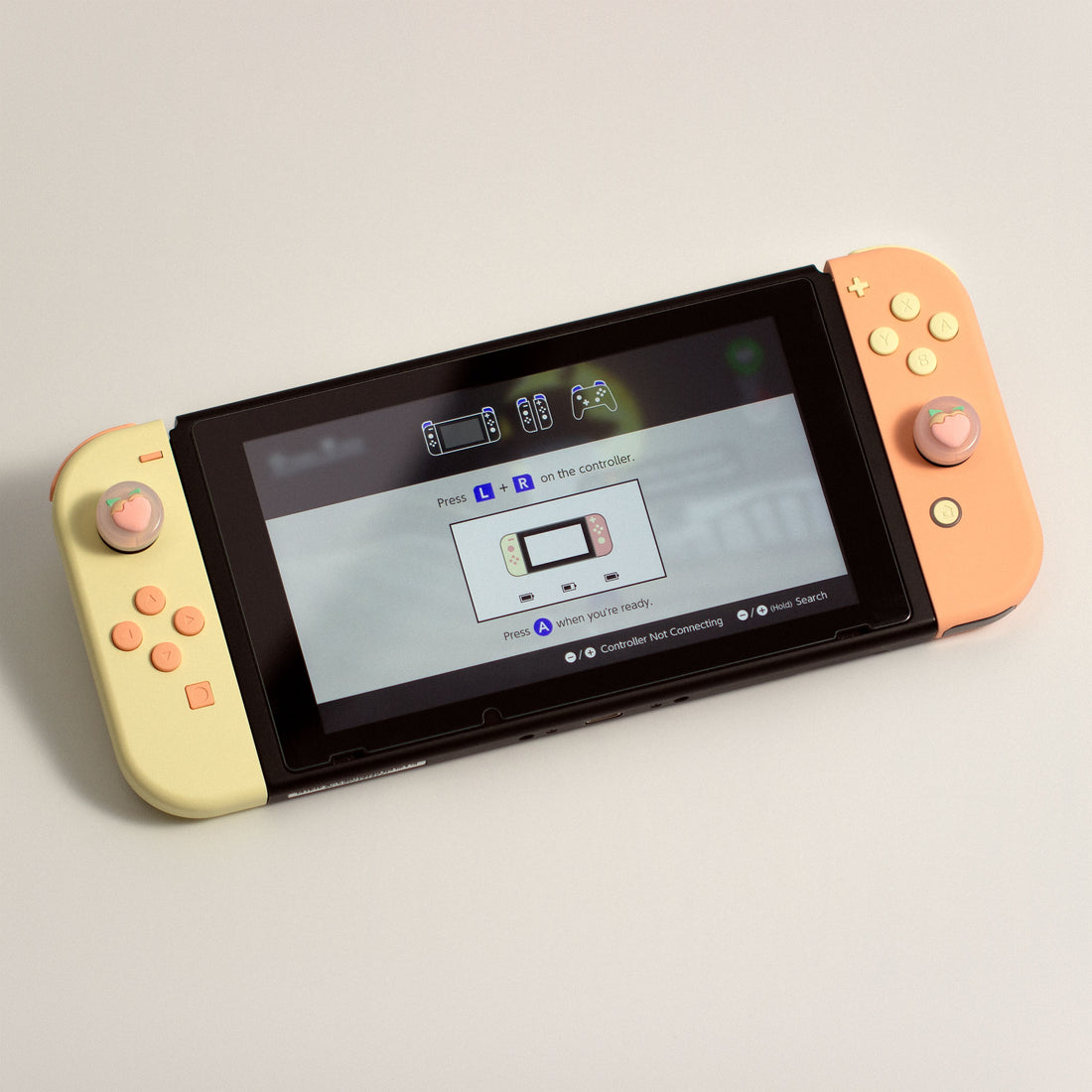 Joy-Con - Peaches & Cream (discontinued)
